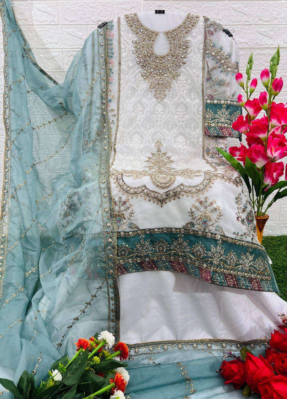 Unstitched Organza Embroidered Suit – Contrast Dupatta | Luxury Wedding Wear