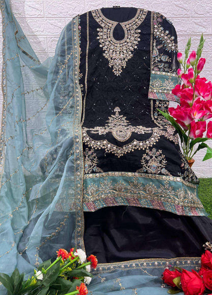 Unstitched Organza Embroidered Suit – Contrast Dupatta | Luxury Wedding Wear